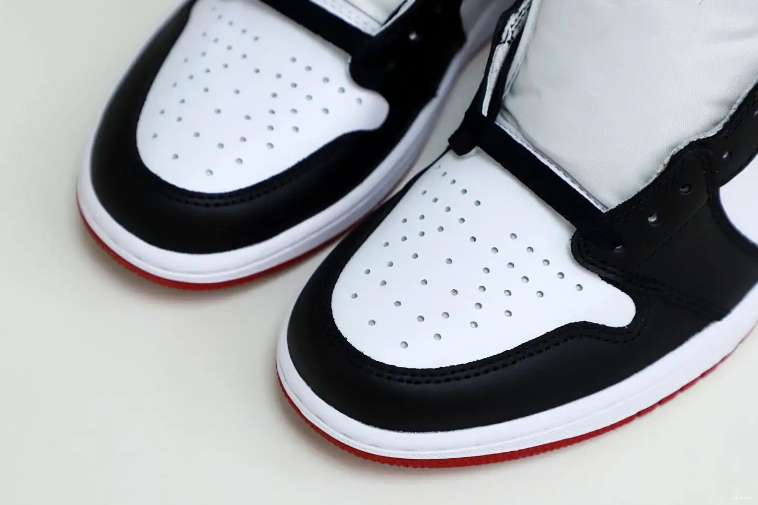 Kimikick 1 Air Toe Black Retro Jordan (2016) 0520